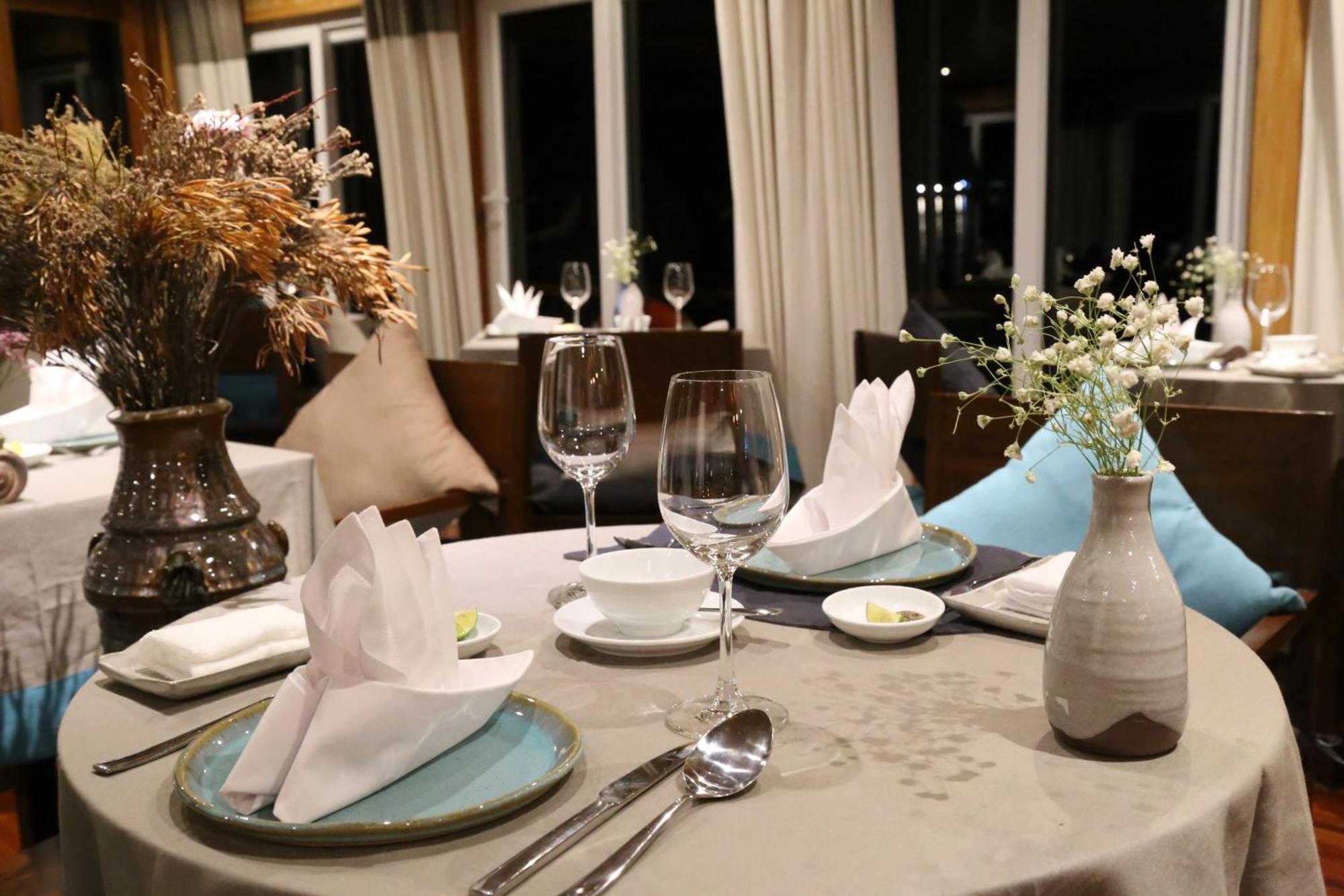 Hotel Secret Halong Cruise Ha Long Zewnętrze zdjęcie