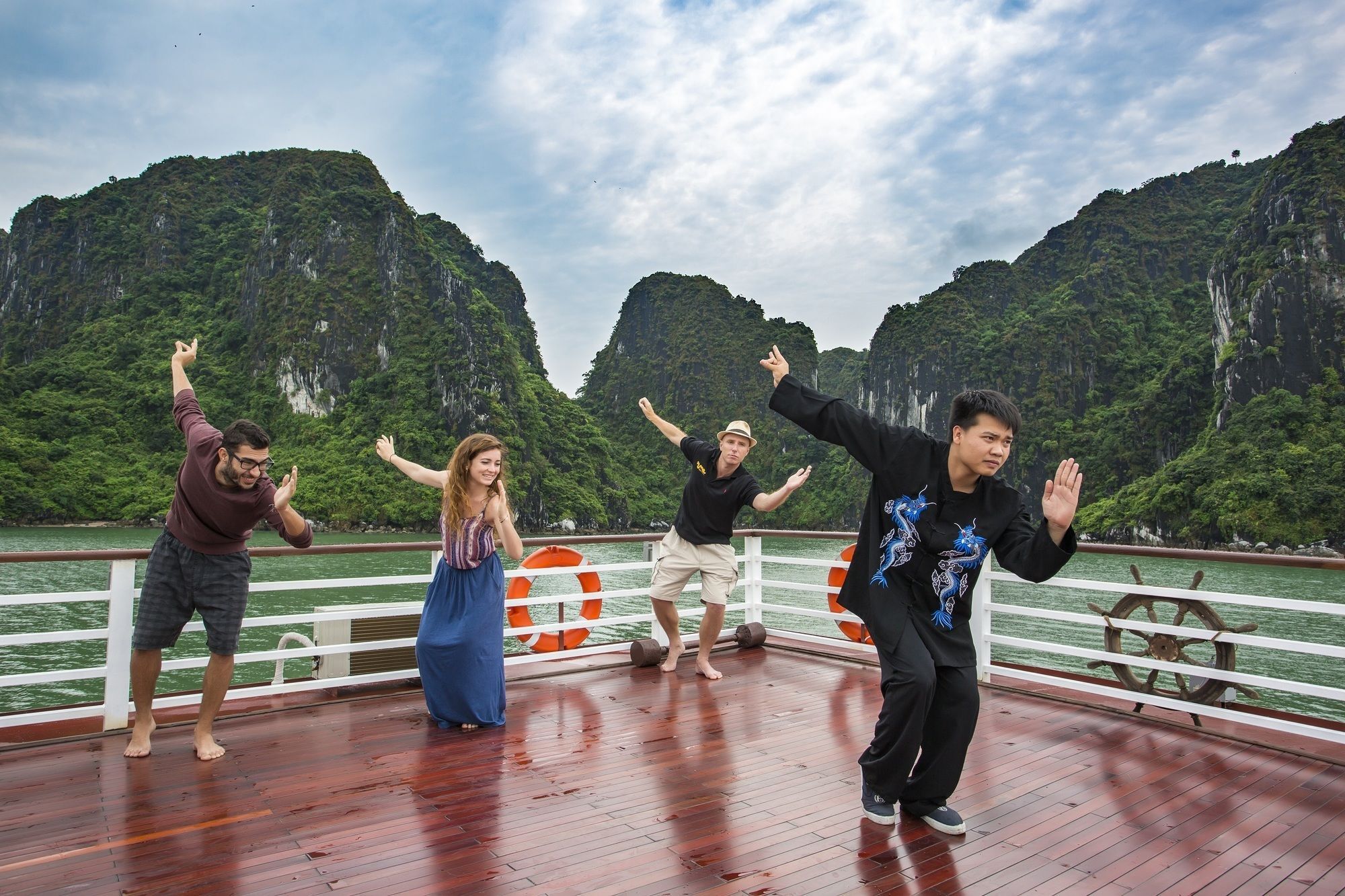Hotel Secret Halong Cruise Ha Long Zewnętrze zdjęcie